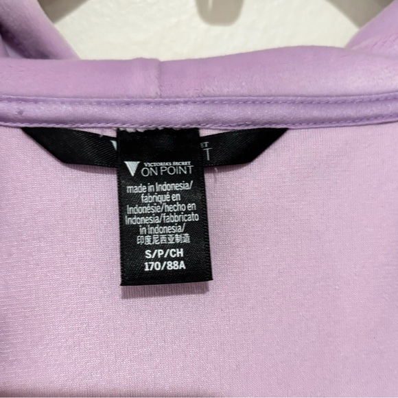 Victoria’s Secret Purple Zip Jacket size small - Picture 3 of 5